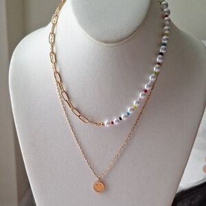 SET of 2 necklaces, Gold and Multicolor Pearl Necklace Set